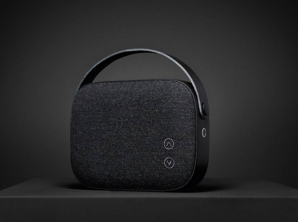 Slate Black Bluetooth Speaker I7624