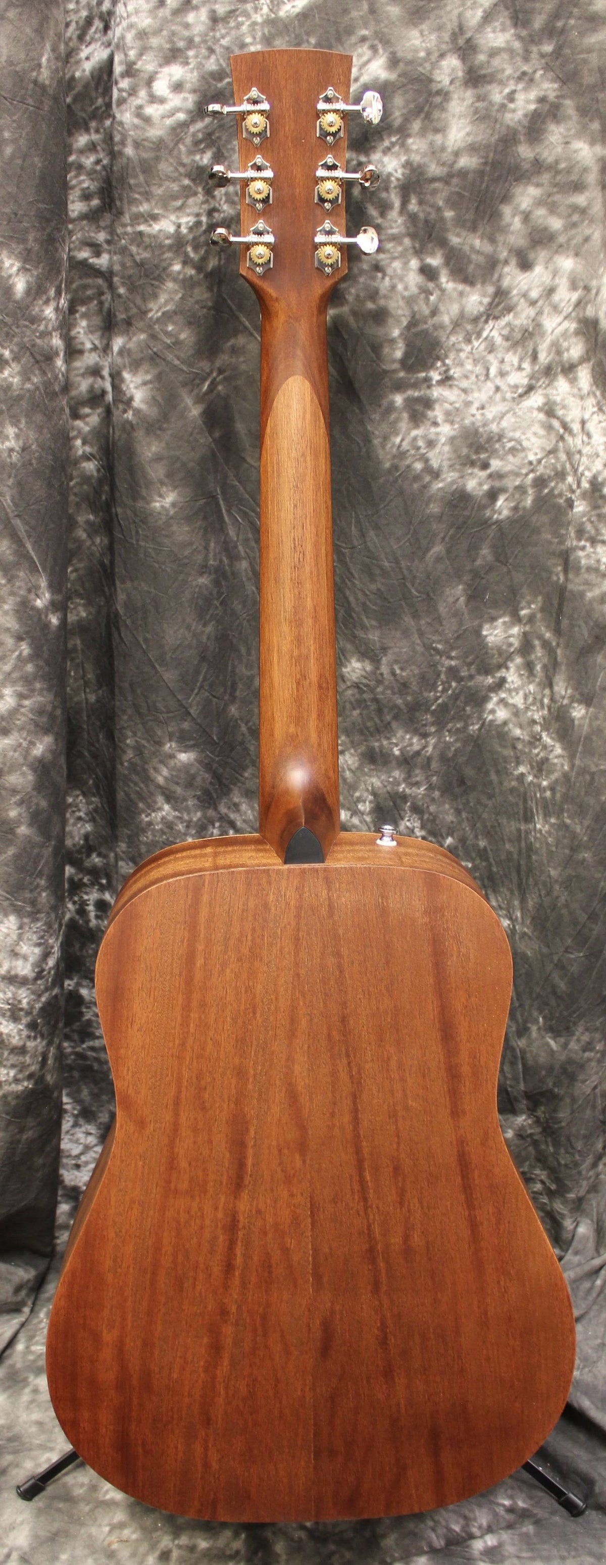 Open Pore Natural Acoustic Guitar D557