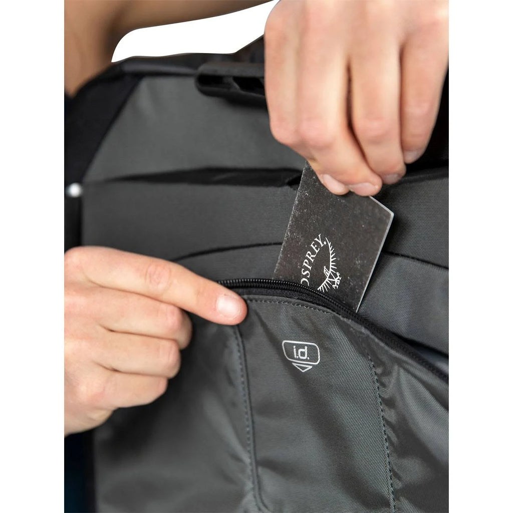 Black Wheeled Carry On L94092
