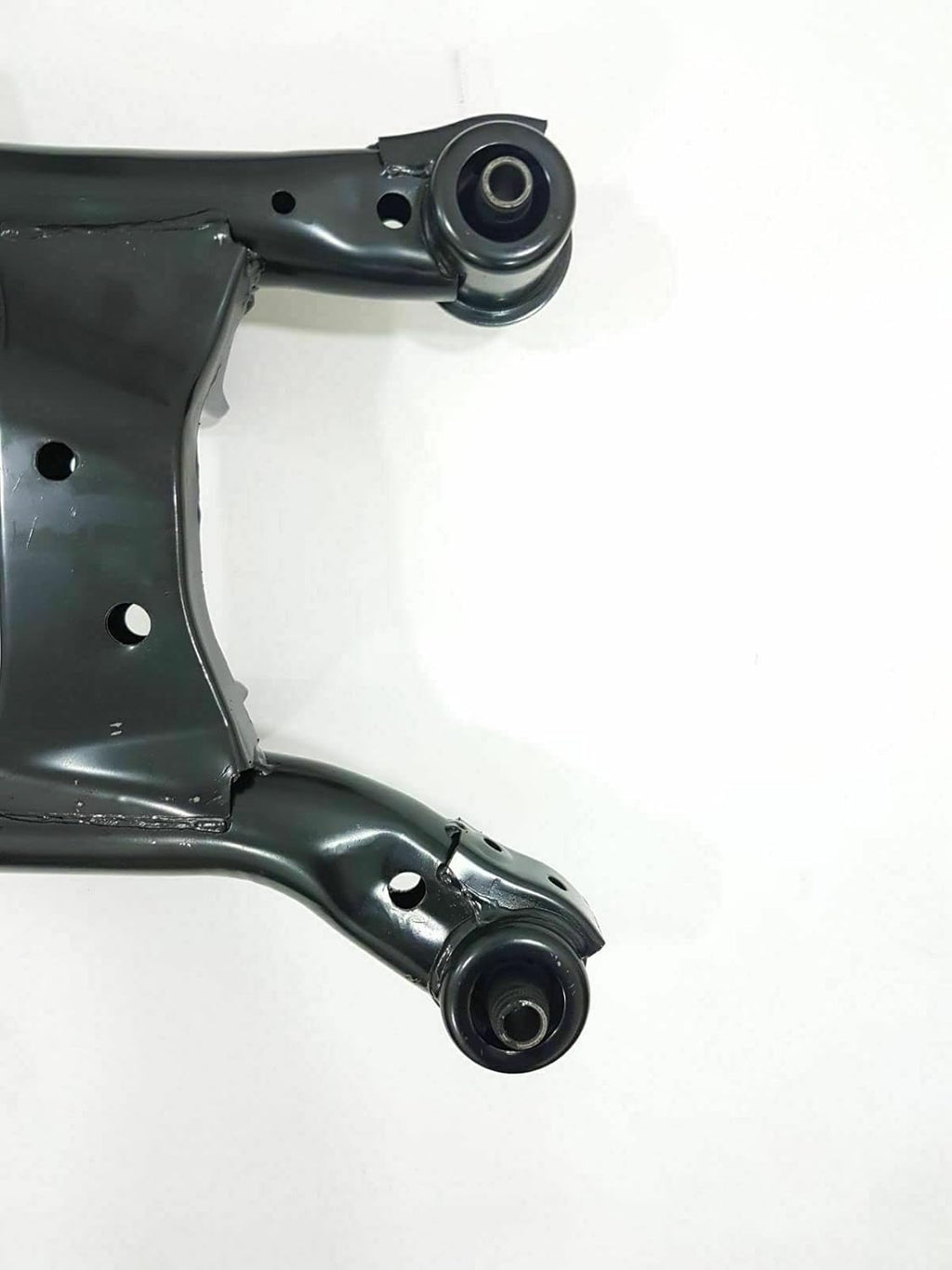 Rear Subframe Axle Crossmember for Hyundai Tucson Kia Sportage 4WD Z4789