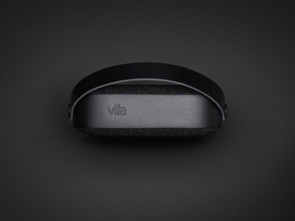 Slate Black Bluetooth Speaker I7624