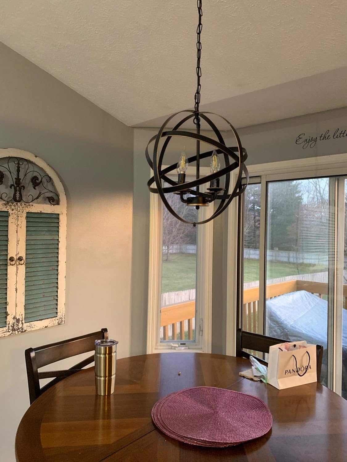 Black 6-Light Farmhouse Chandelier with Spherical Shade Q22738