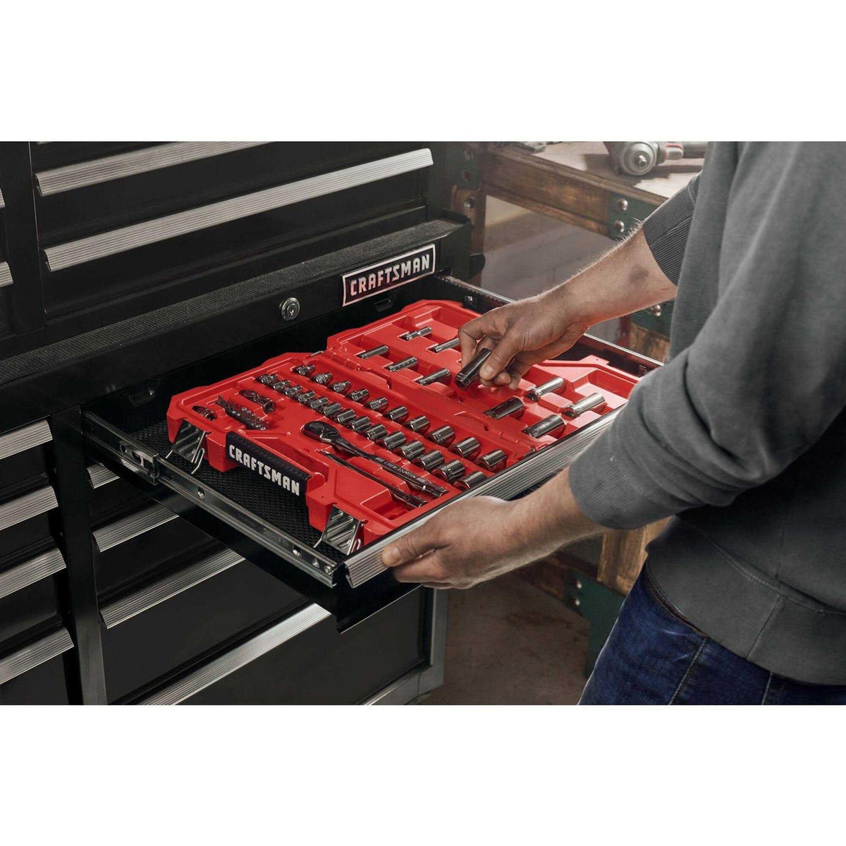 52-in W x 37.5-in H 10-Drawer Steel Rolling Tool Cabinet G81880