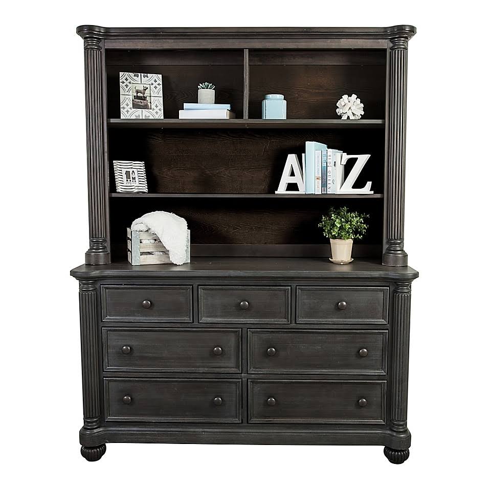 Weathered Woodland Hutch E4501