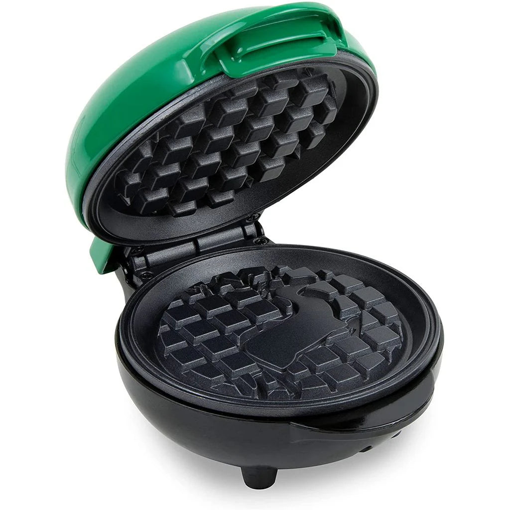 Personal Electric Waffle Maker B72007