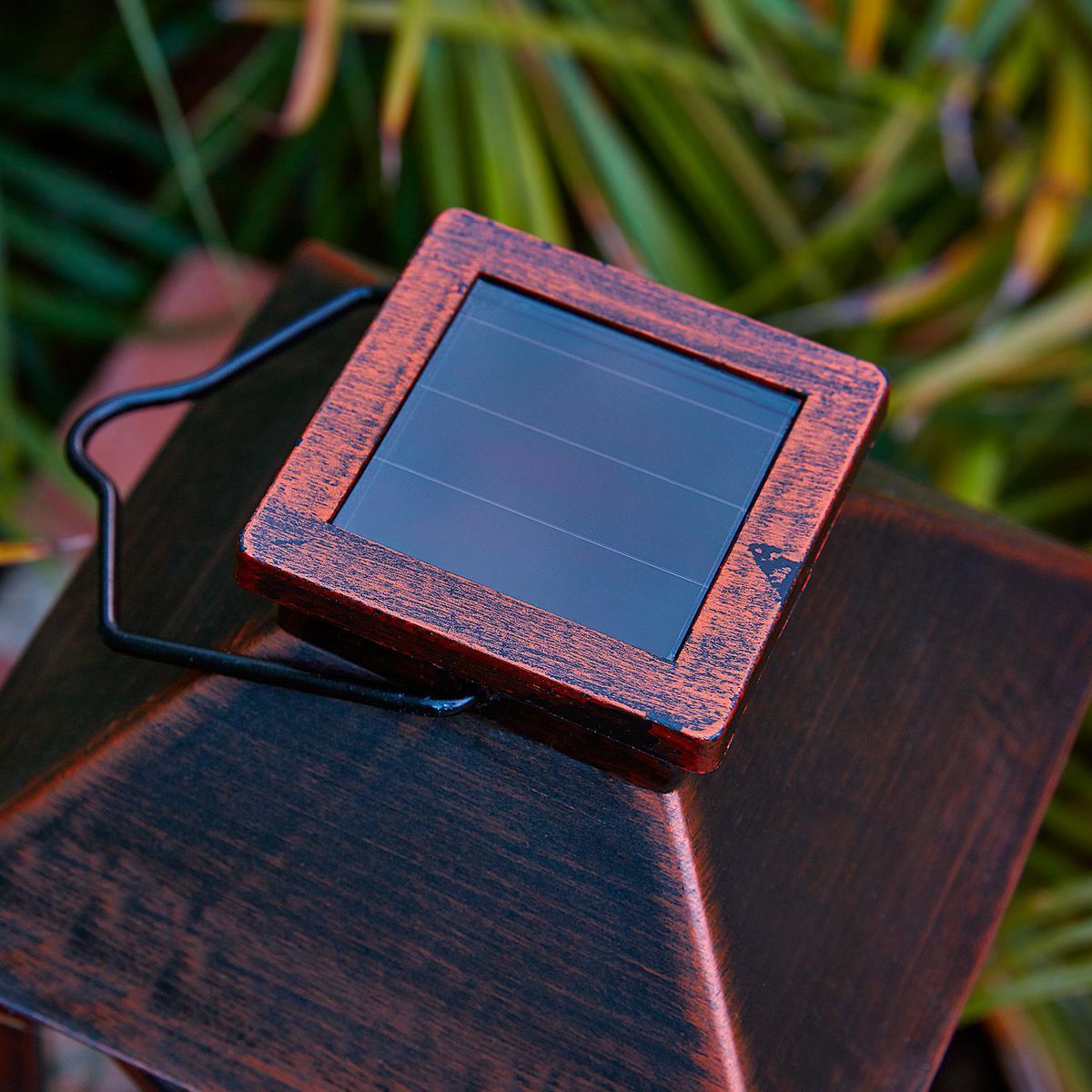 11 in. Solar LED Lantern X8602
