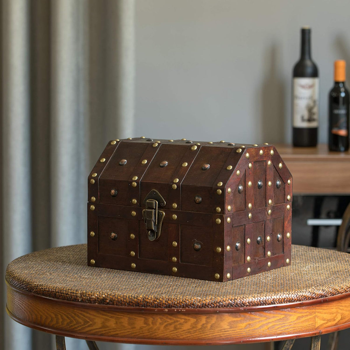 Vintage Pirate Chest W560517