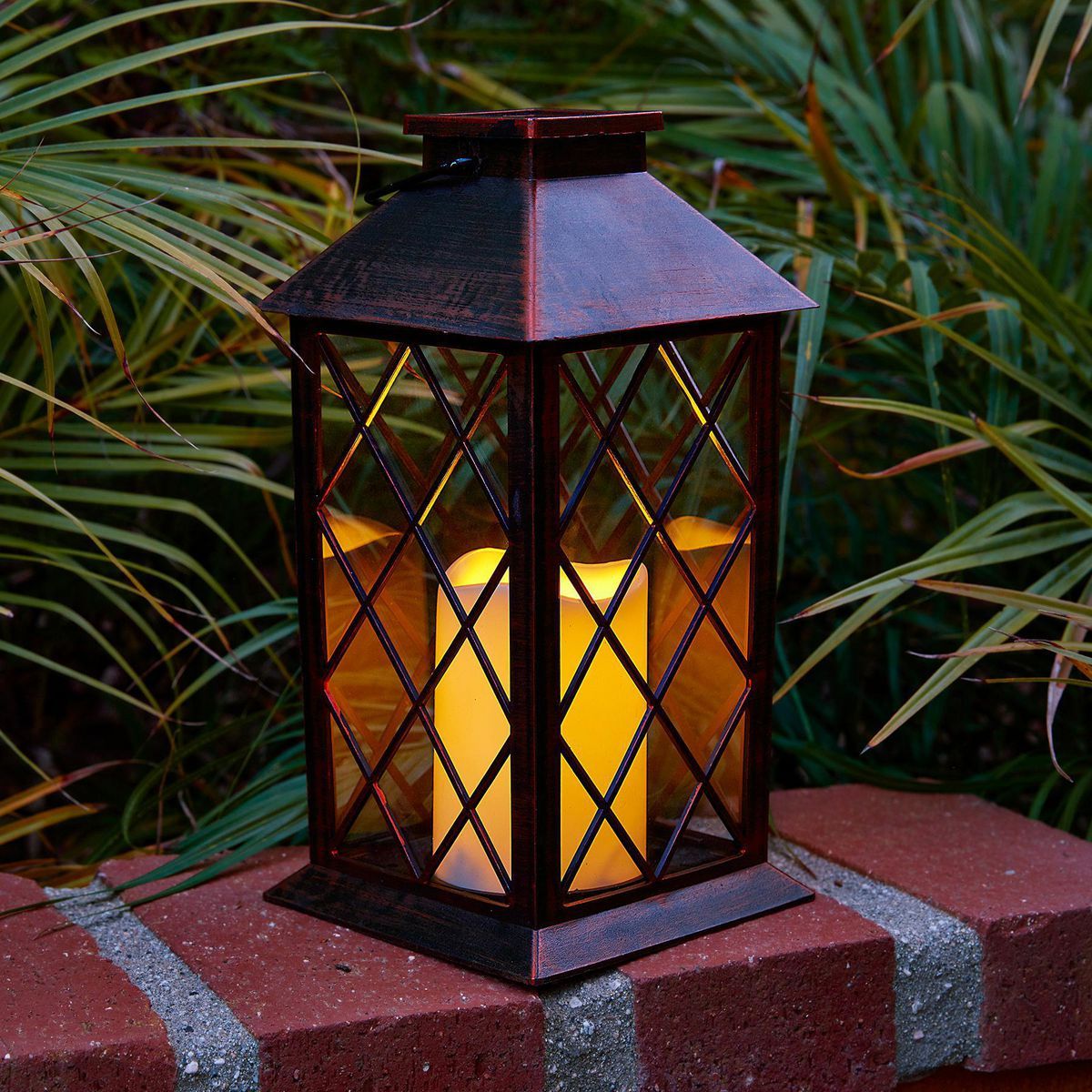 11 in. Solar LED Lantern X8602