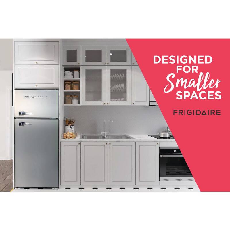 7.5 cu. ft. Mini Refrigerator with Top Freezer F4999