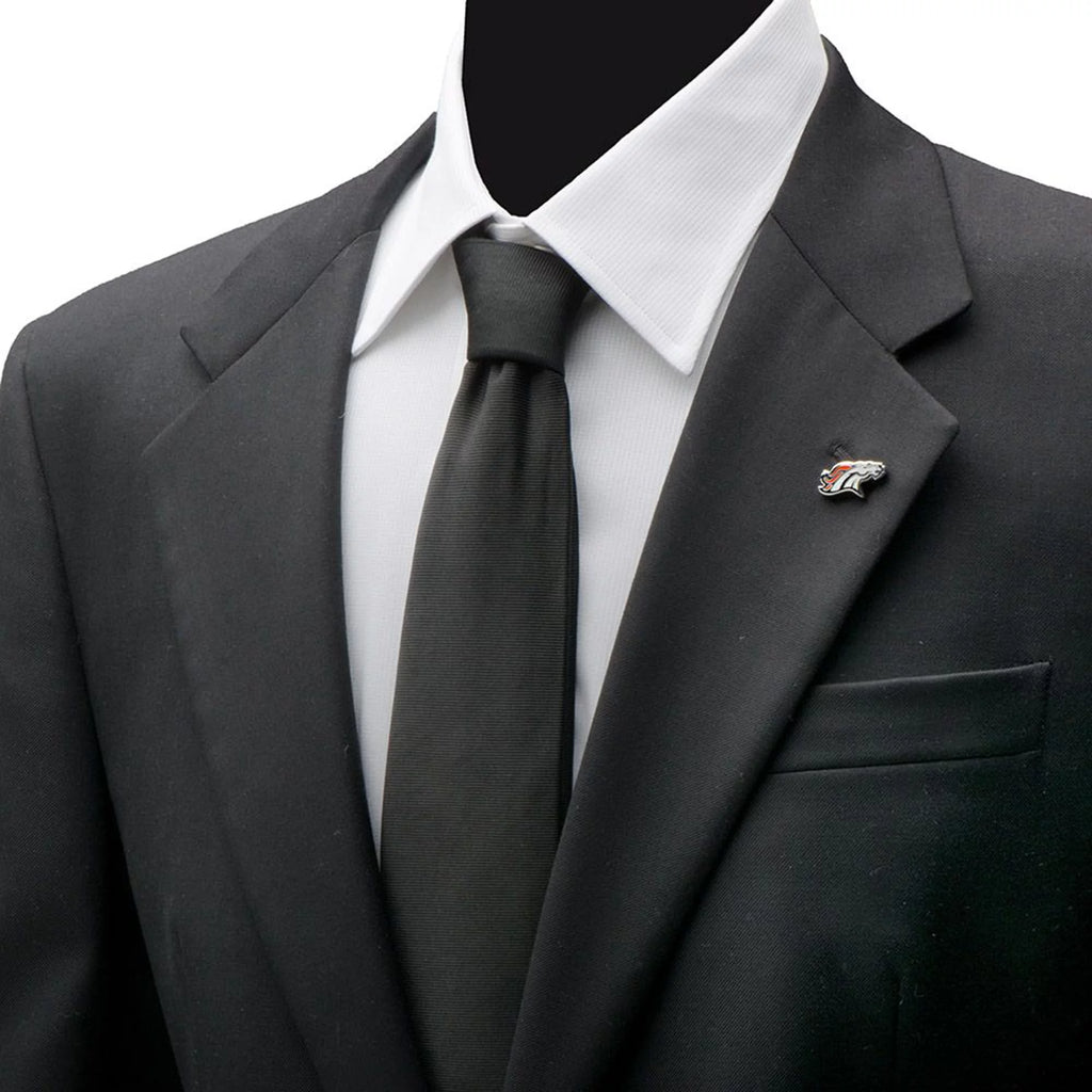 Lapel Pin Y933330
