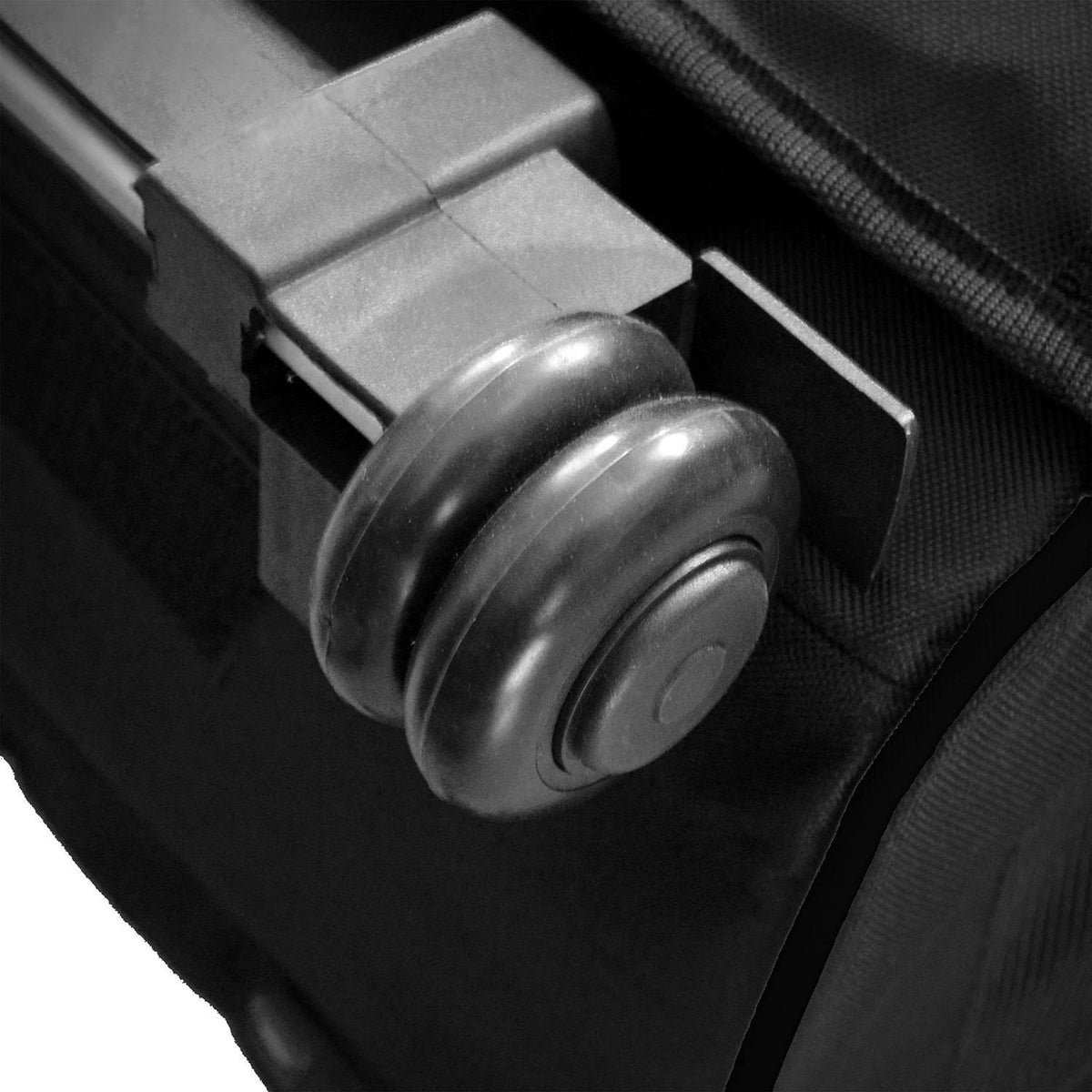 Premium Pet Carrier with Wheels H319030