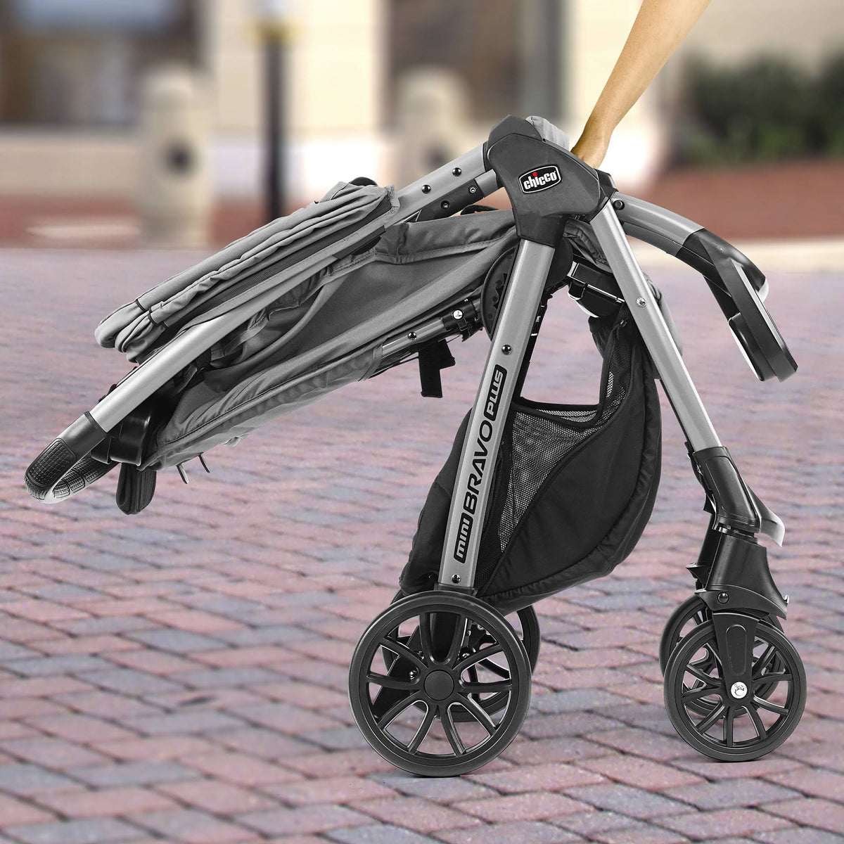 Chicco Mini Bravo Plus Travel System - Slate B879